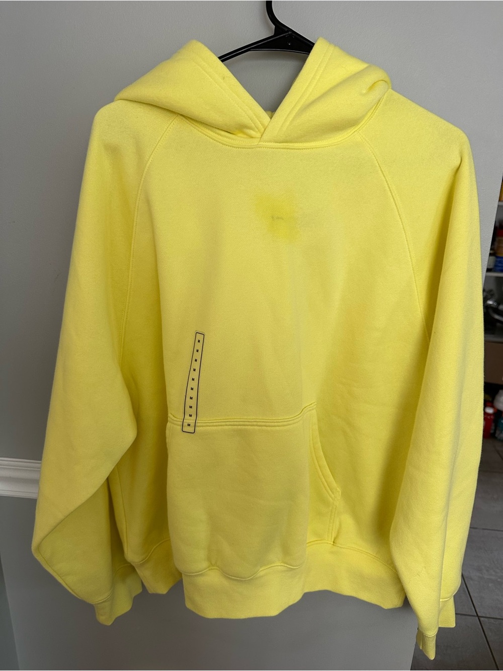 DSG yellow hoodie 
SIZE M